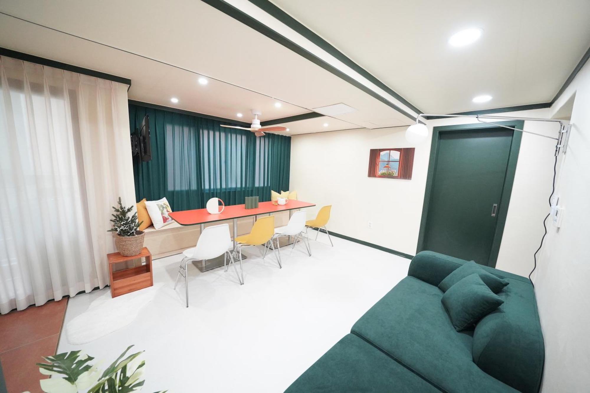 Romantic Rooftop House Apartment Seoul Exterior photo